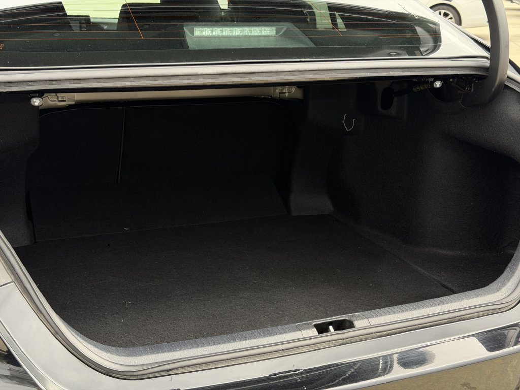Used 2023 Toyota Camry SE FWD image 27