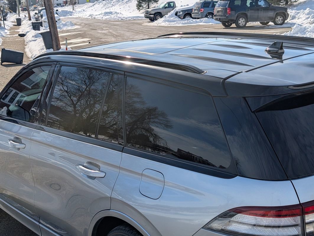 Used 2023 Lincoln Aviator Black Label w/ Jet Package image 39