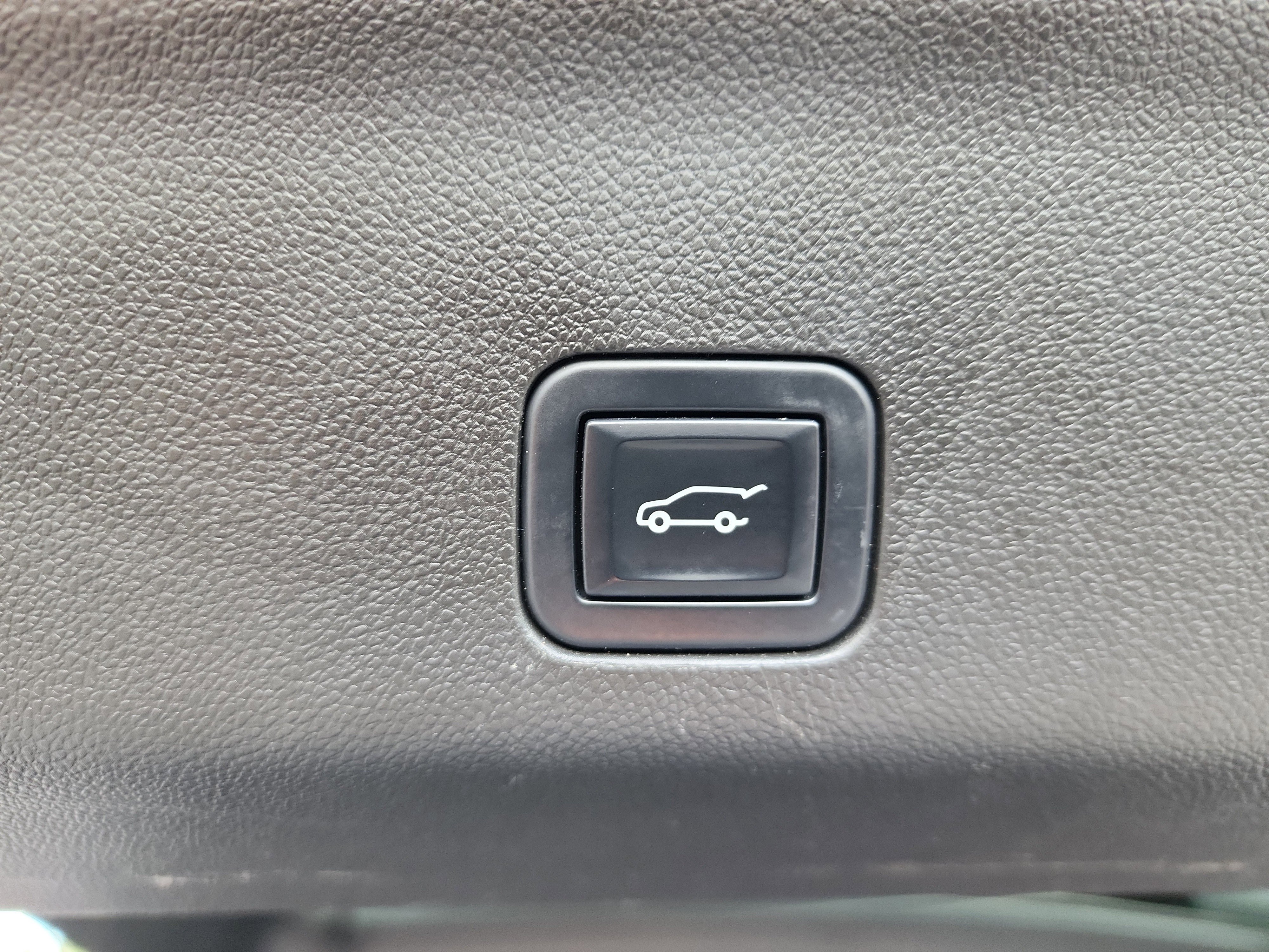 Certified 2022 Chevrolet Tahoe LT image 34