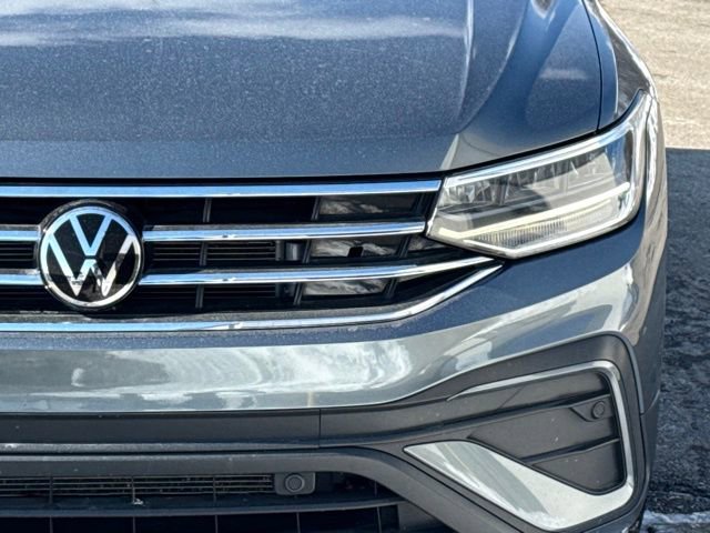 Used 2023 Volkswagen Tiguan SE image 10