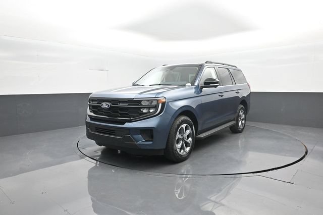 New 2027 Ford Expedition Active AWD/4WD image 4
