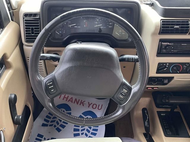 Used 2000 Jeep Wrangler Sahara image 17