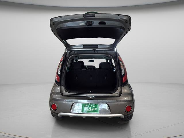 Used 2018 Kia Soul + FWD image 21