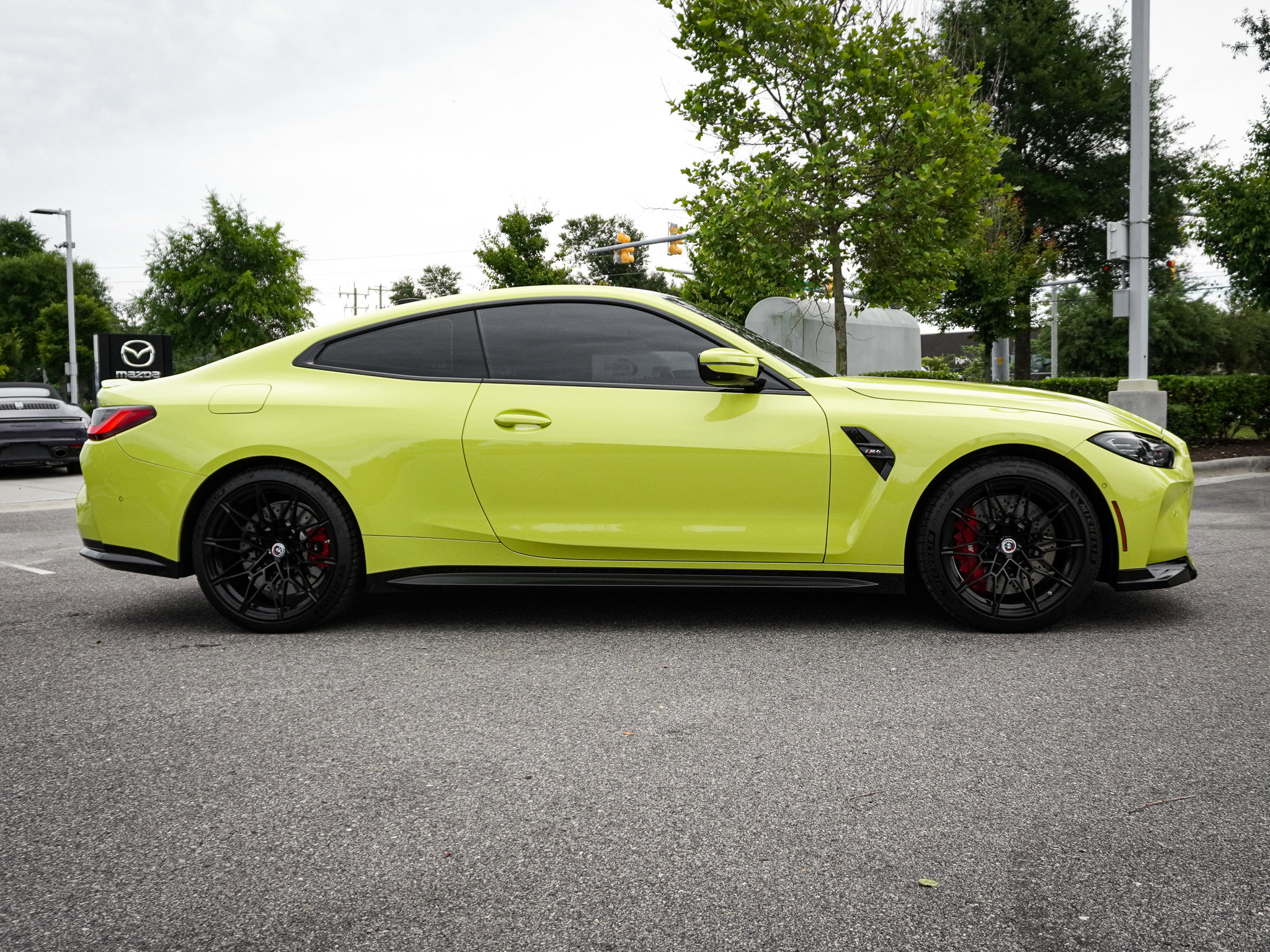 Used 2023 BMW M4 Coupe w/ Executive Package RWD image 11