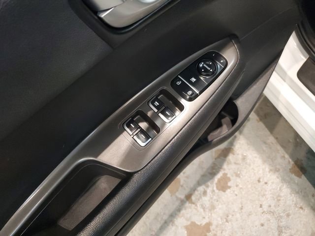 Used 2020 Kia Optima LX image 13