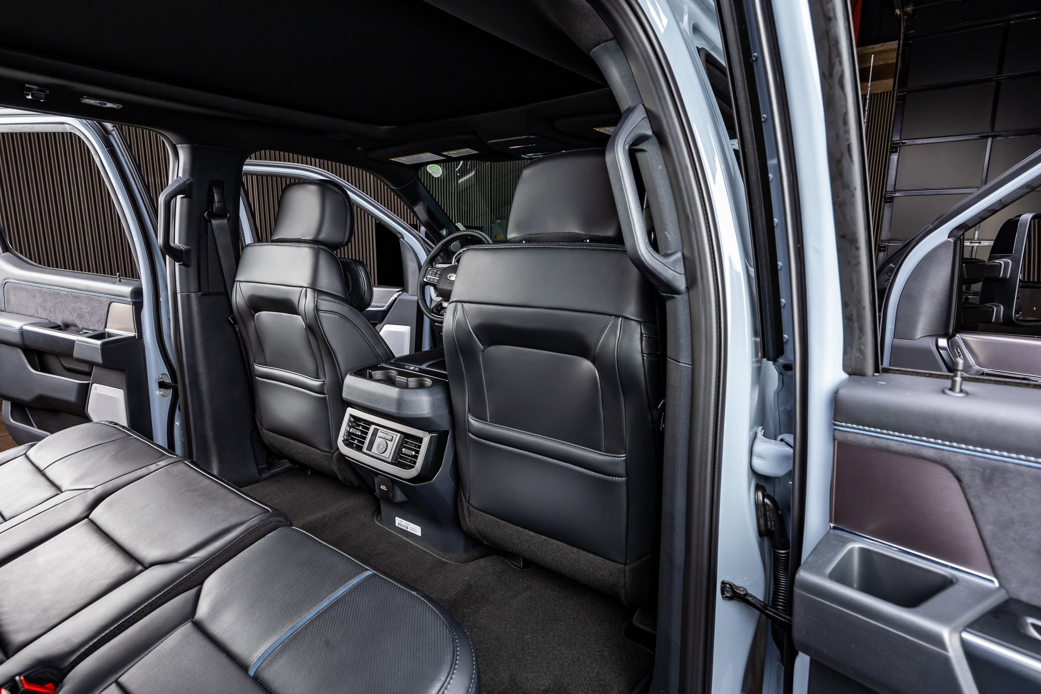 Used 2026 Ford F250 Platinum image 32