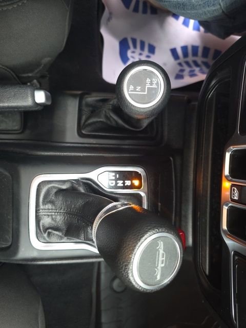 Certified 2023 Jeep Gladiator Sport image 21