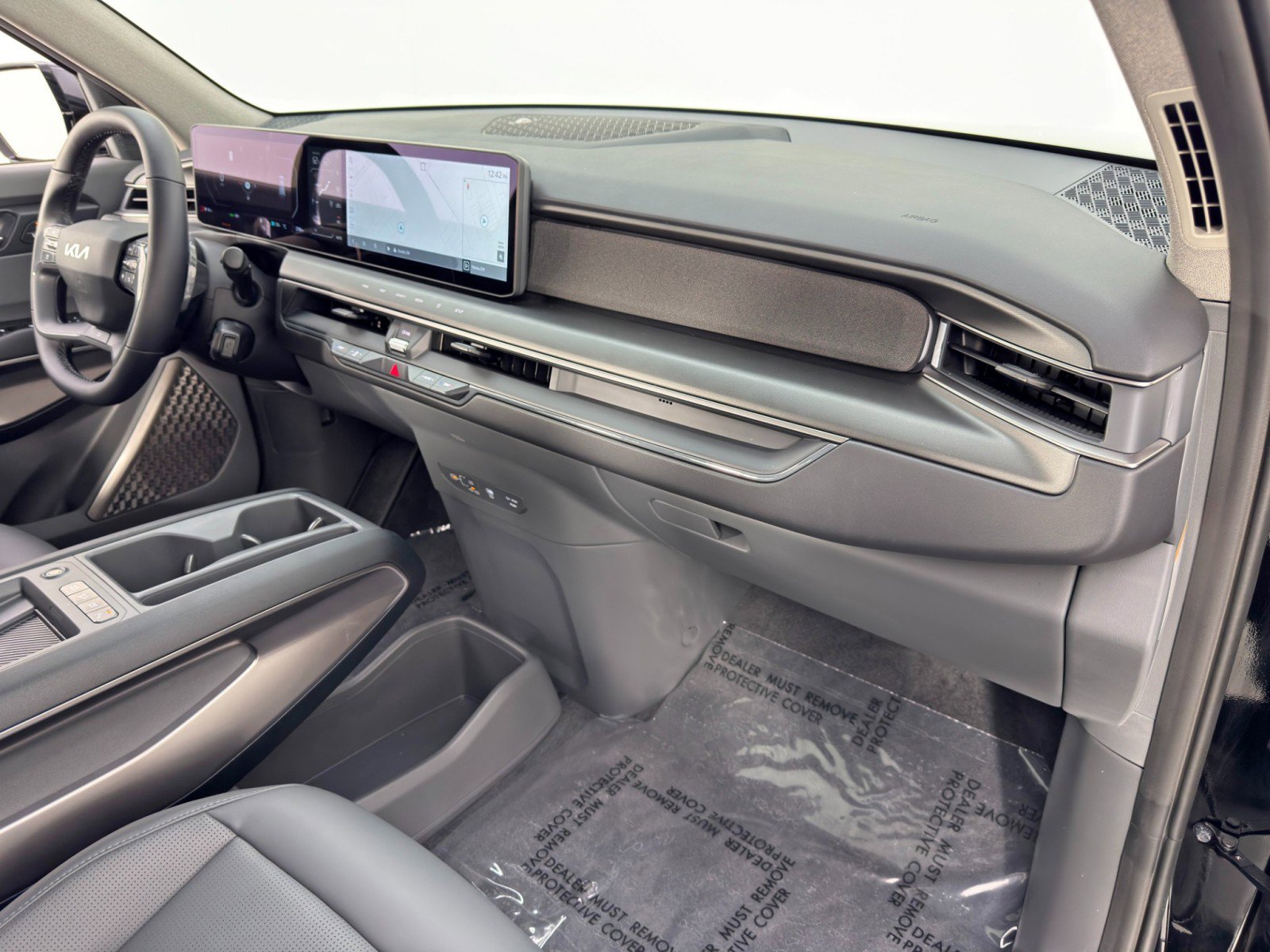 Used 2025 Kia EV9 Light Long Range image 14
