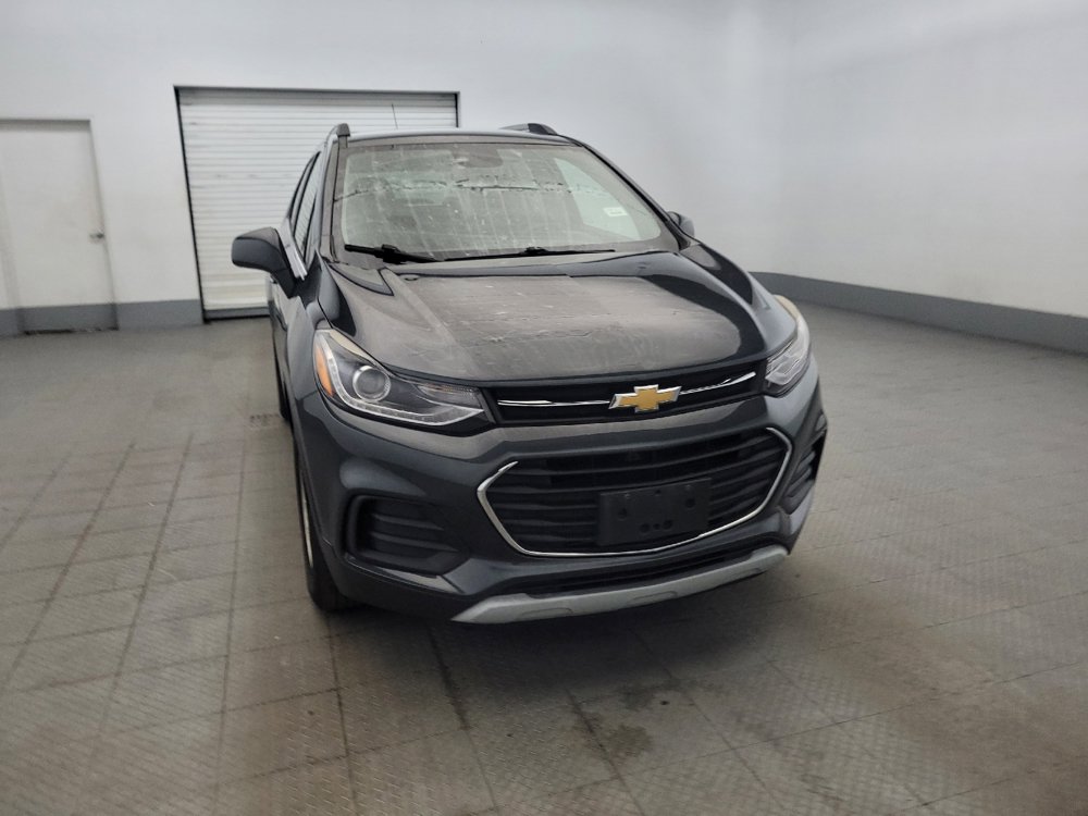 Used 2017 Chevrolet Trax LT w/ LT Convenience Package AWD/4WD image 14