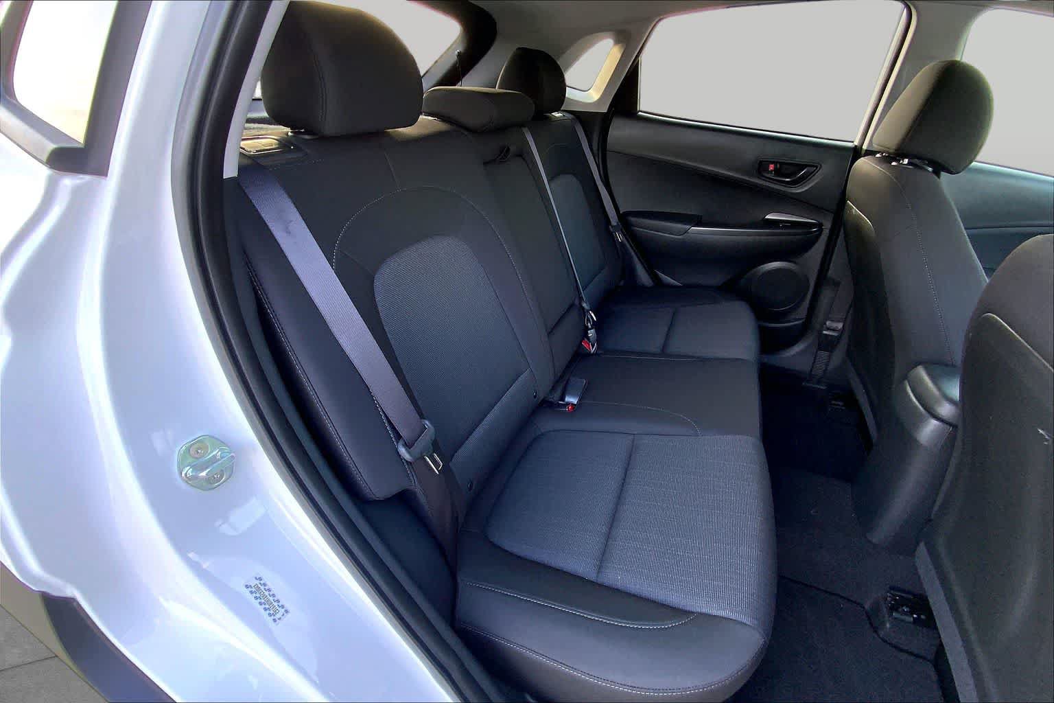 Used 2022 Hyundai Kona SEL FWD image 20