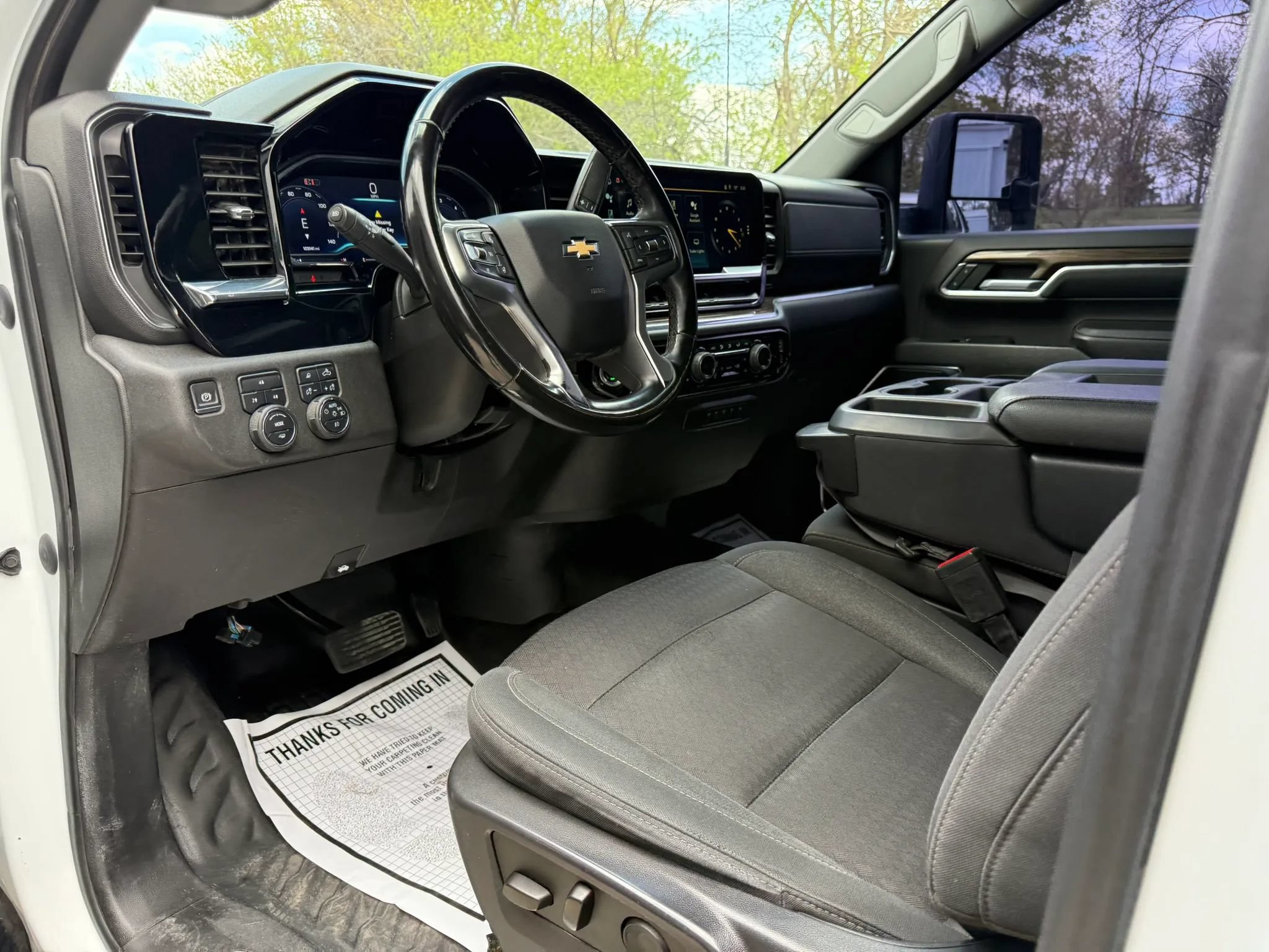 Used 2024 Chevrolet Silverado 2500 LT w/ Convenience Package AWD/4WD image 16