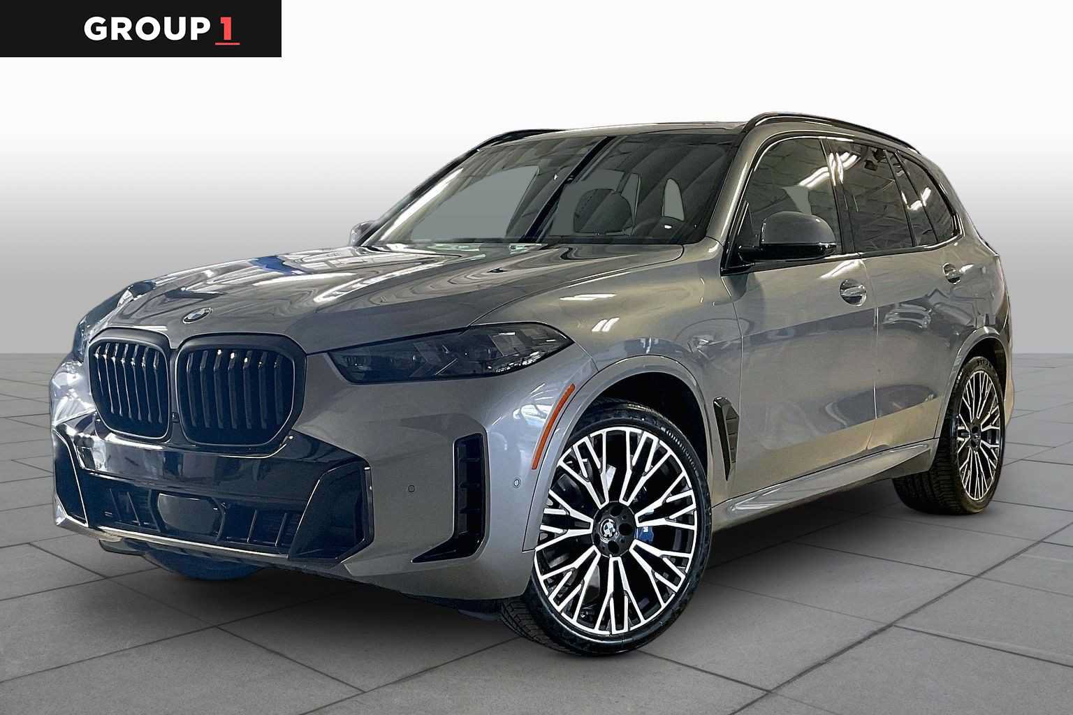 New 2026 BMW X5 xDrive40i w/ M Sport Package