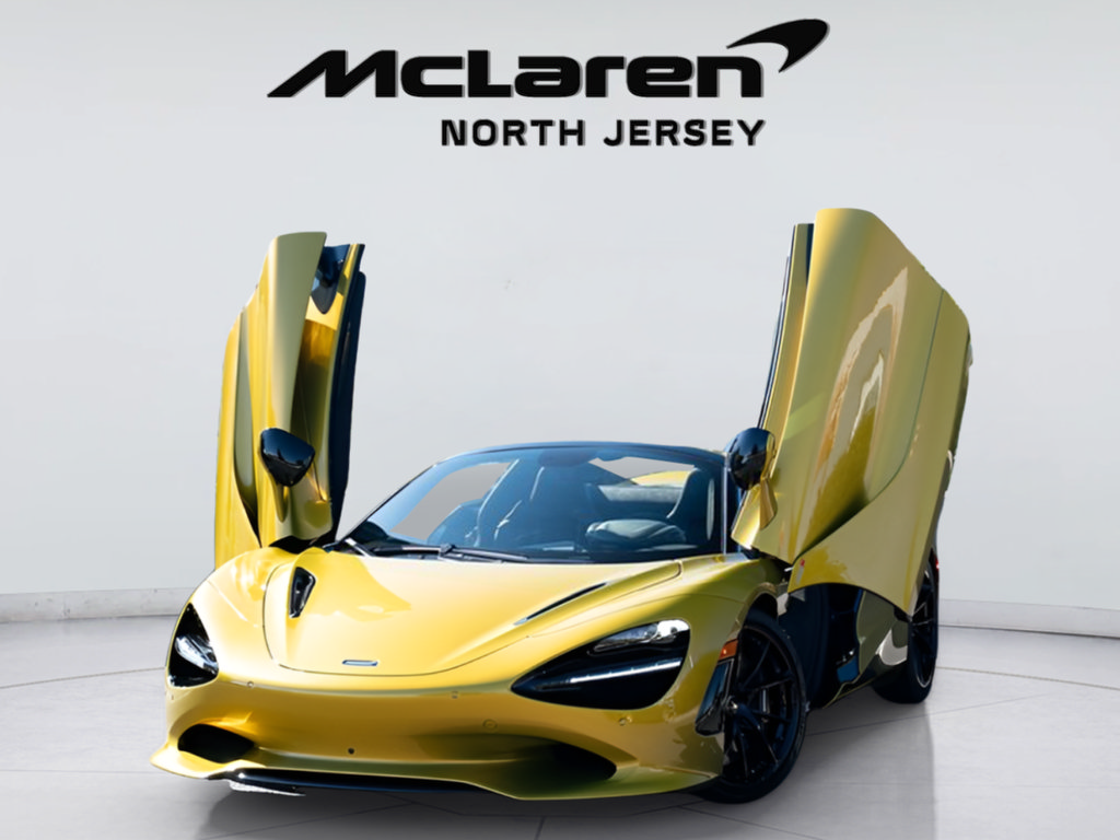 New 2026 McLaren 750S Spider RWD image 2