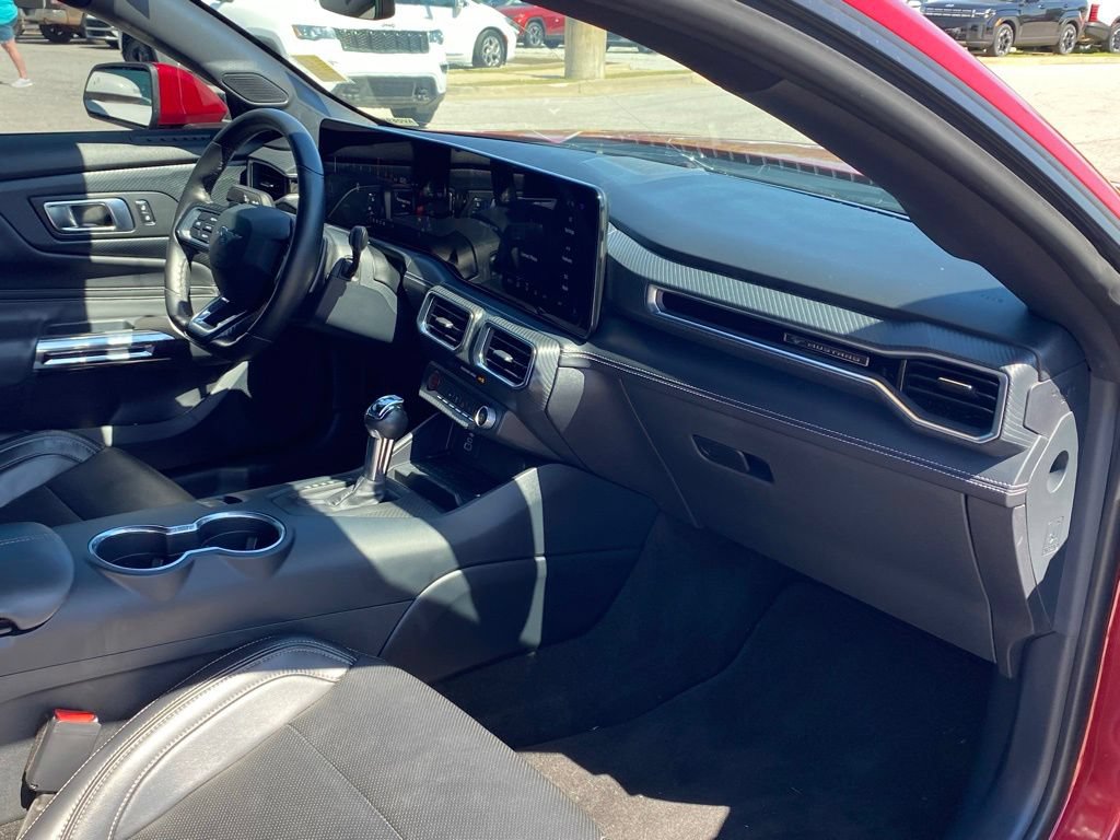 Used 2024 Ford Mustang GT Premium RWD image 28