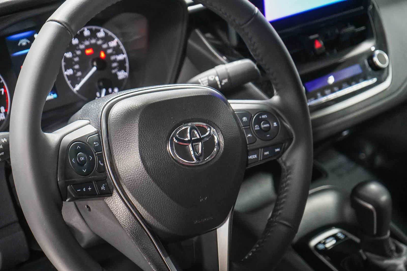 Certified 2024 Toyota Corolla SE FWD image 20