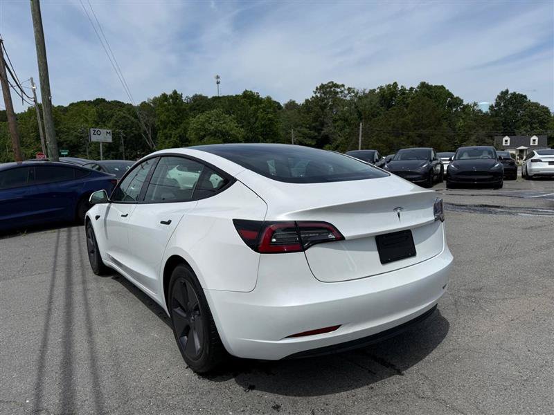 Used 2023 Tesla Model 3 Standard Range RWD image 3