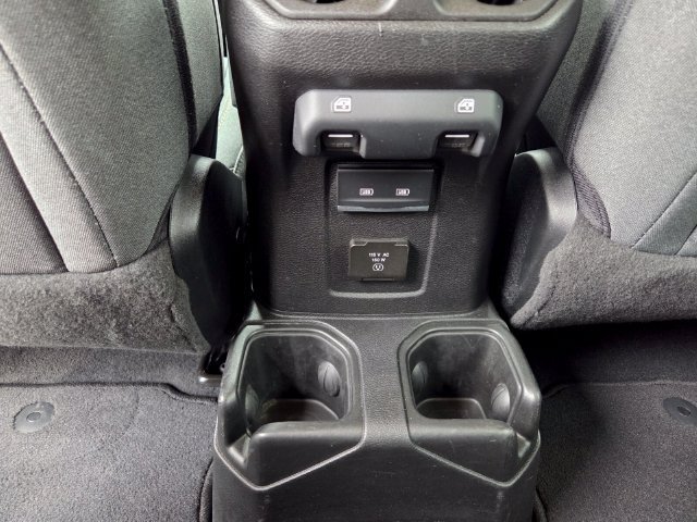 Used 2024 Jeep Wrangler Unlimited Sahara AWD/4WD image 27