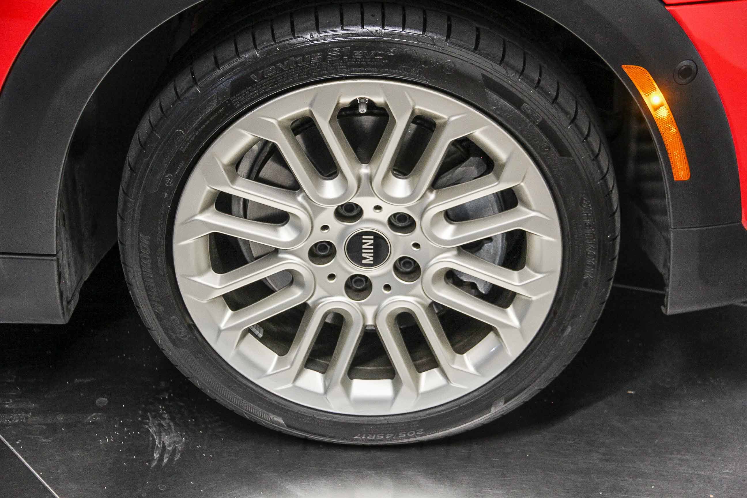 Used 2026 MINI Cooper S FWD image 9