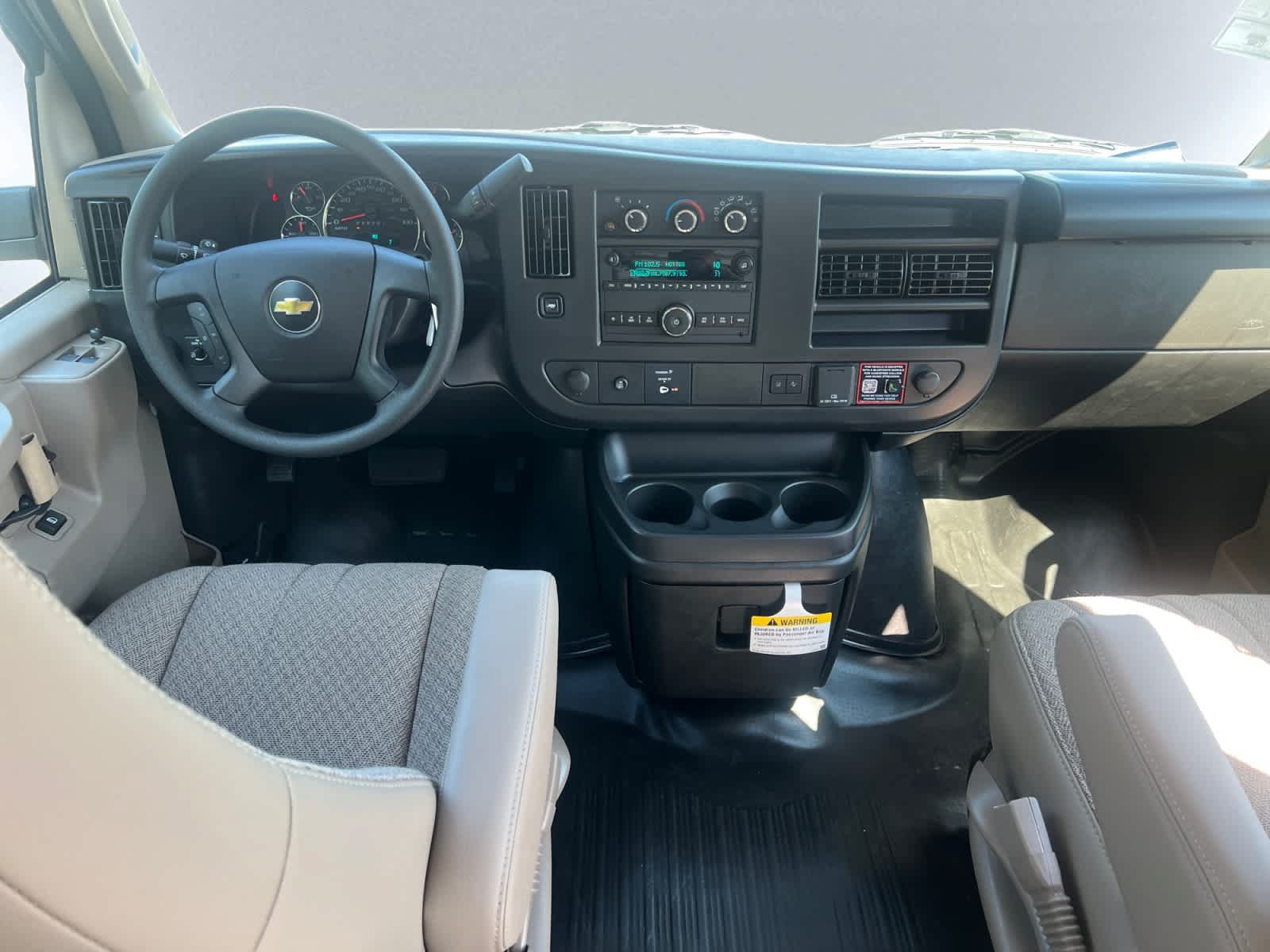 New 2026 Chevrolet Express 2500 w/ Communications Package RWD image 10
