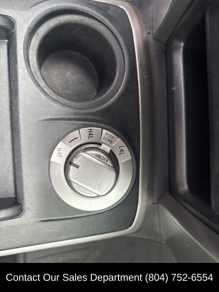 Used 2016 Toyota 4Runner Limited image 17