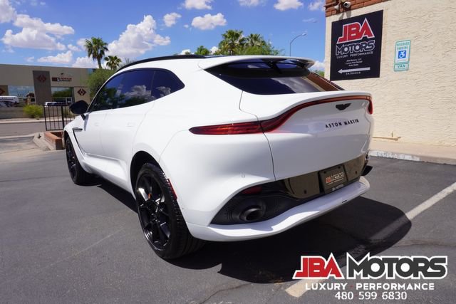 Used 2022 Aston Martin DBX image 29