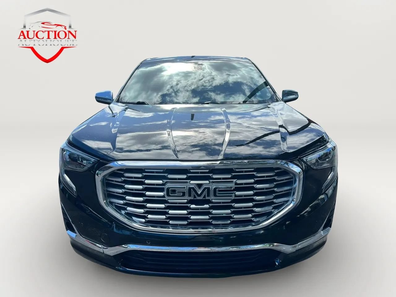 Used 2020 GMC Terrain Denali FWD image 2