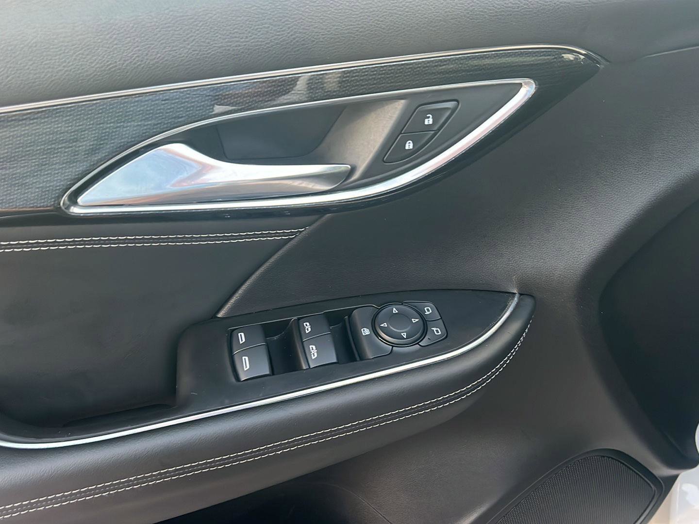 Used 2023 Buick Envision Preferred FWD image 30