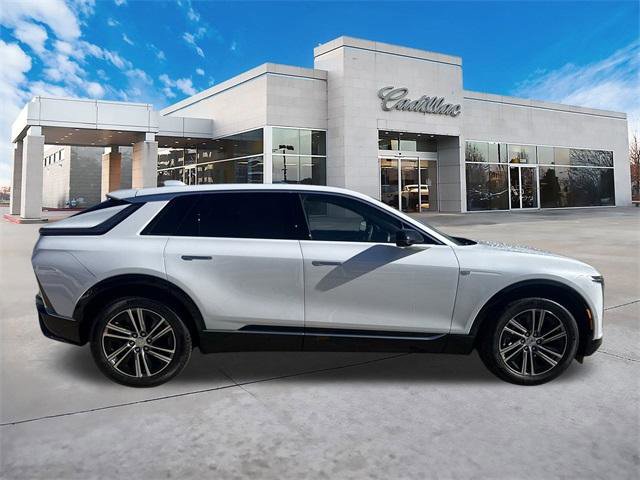 New 2026 Cadillac Lyriq Premium Luxury image 2