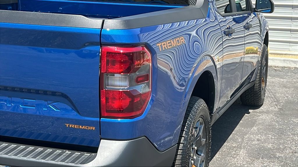 New 2024 Ford Maverick Tremor w/ Tremor Off-Road Package image 9