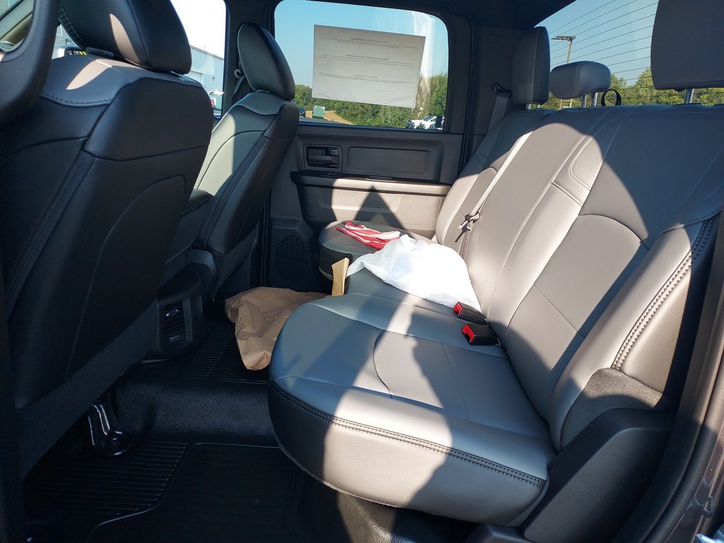 New 2026 RAM 3500 Tradesman w/ Chrome Appearance Group A AWD/4WD image 14