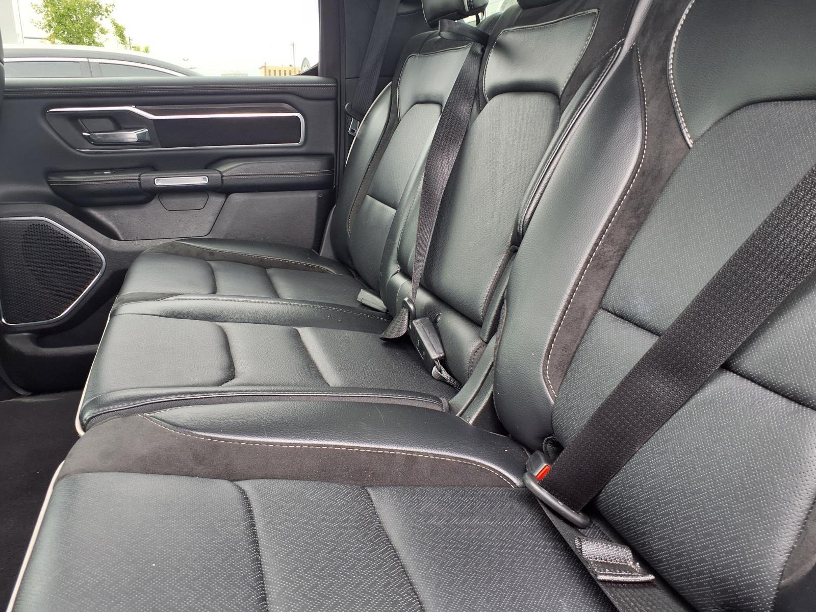 Used 2025 RAM 1500 Laramie AWD/4WD image 6
