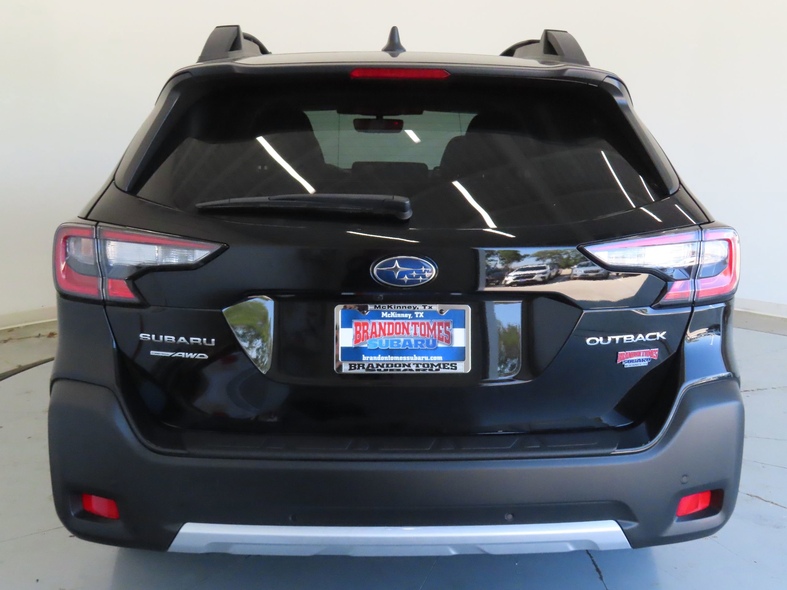New 2025 Subaru Outback Limited image 5