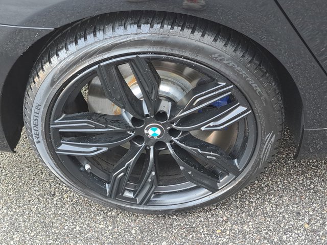 Used 2019 BMW M760i xDrive w/ Luxury Rear Seating Package image 8