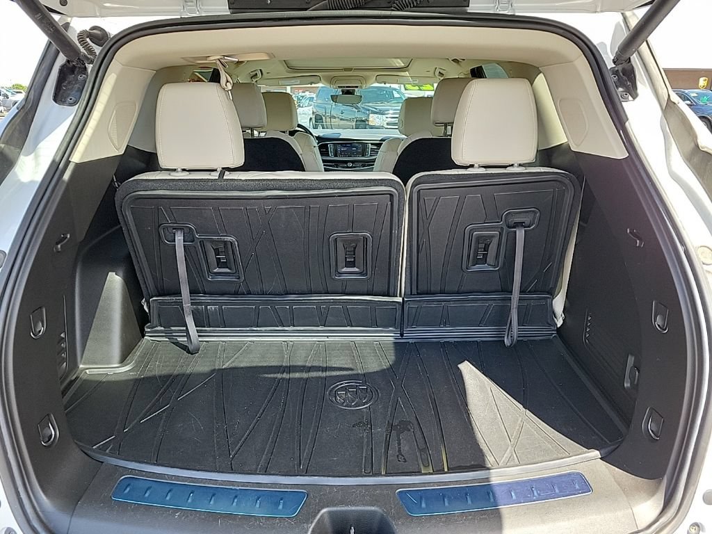 Used 2023 Buick Enclave Essence w/ Experience Buick Package AWD/4WD image 8
