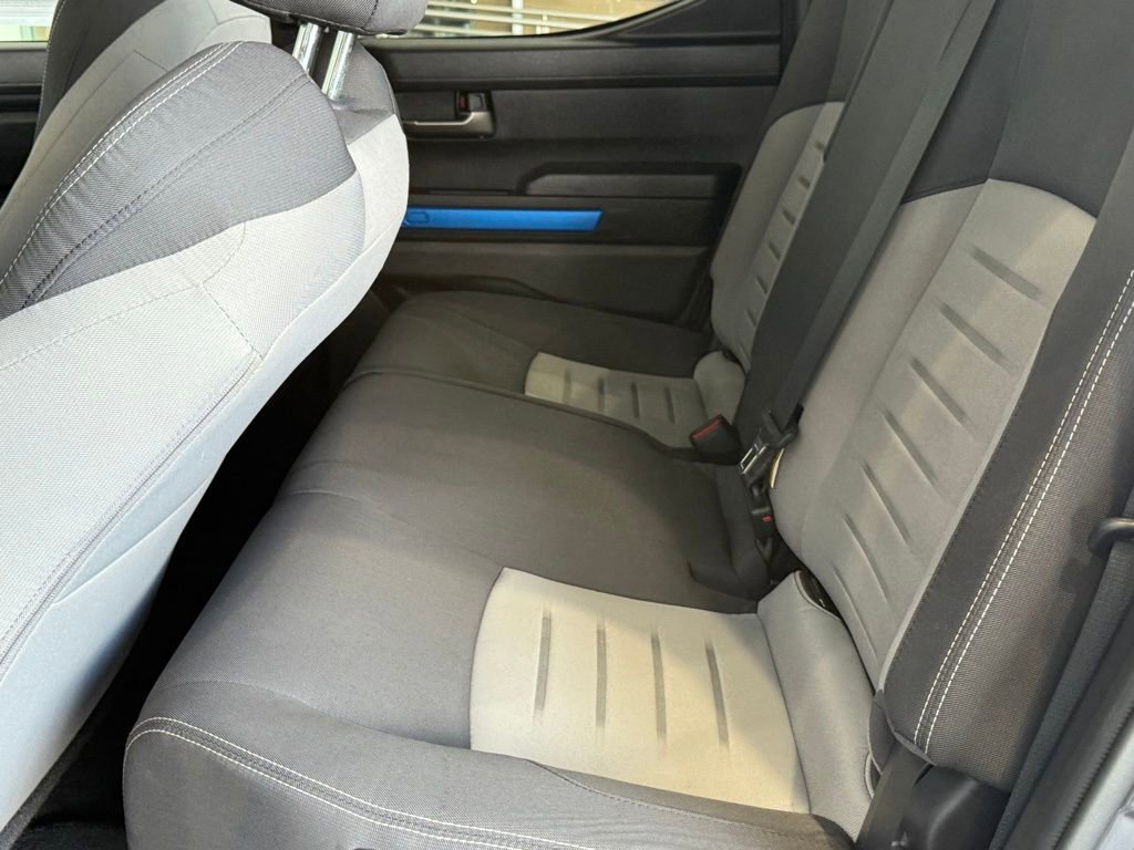 Certified 2025 Toyota Tacoma TRD Off-Road image 31