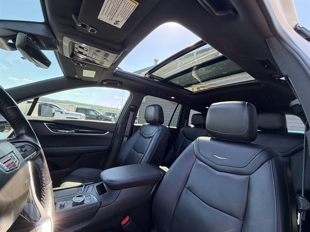 Used 2021 Cadillac XT6 Premium Luxury AWD/4WD image 52