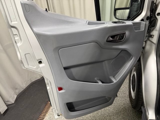 Used 2018 Ford Transit 350 XL RWD image 13