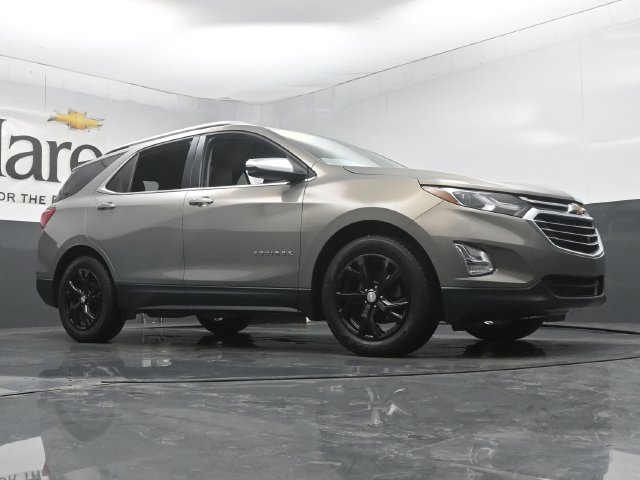 Used 2019 Chevrolet Equinox Premier FWD image 2