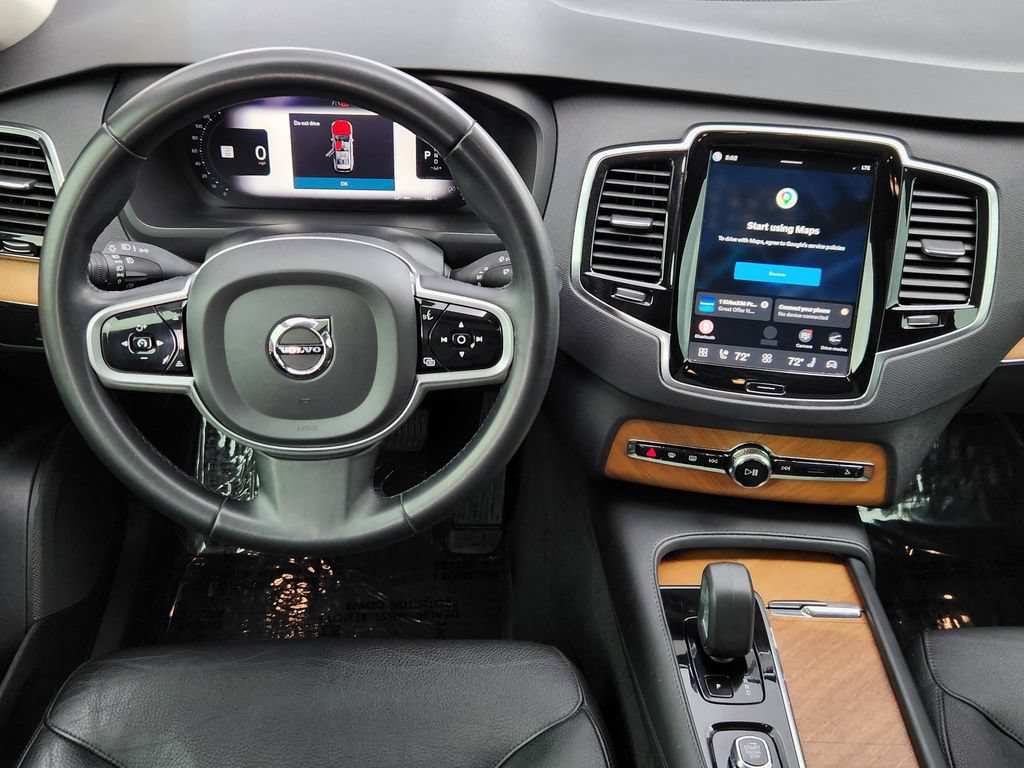 Used 2023 Volvo XC90 B6 Plus w/ Protection Package AWD/4WD image 3