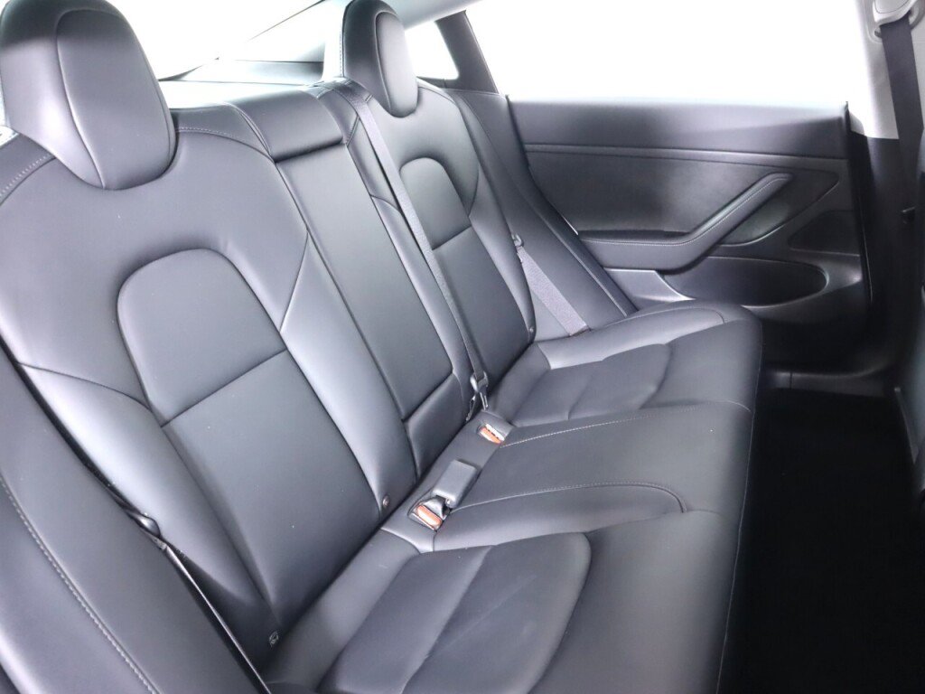 Used 2020 Tesla Model 3 Standard Range Plus RWD image 37