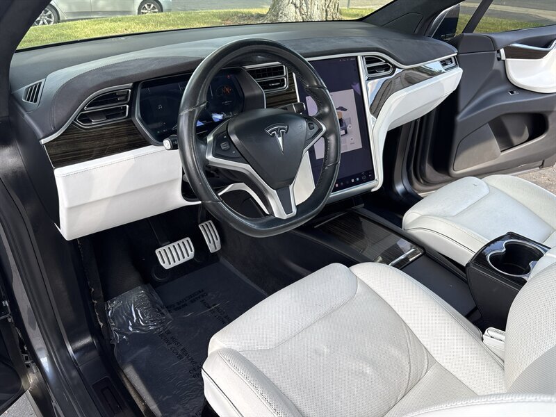 Used 2016 Tesla Model X P90D AWD/4WD image 21