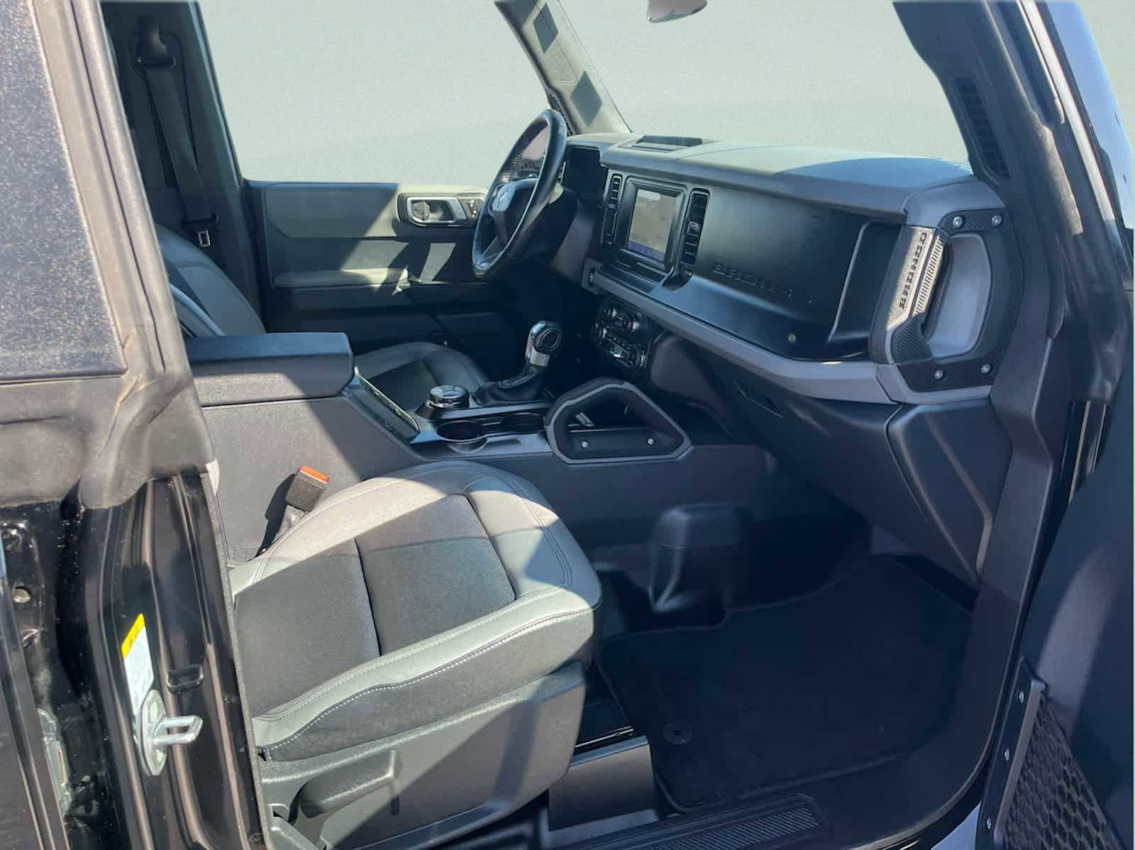 Used 2023 Ford Bronco Big Bend w/ Sasquatch Package image 14