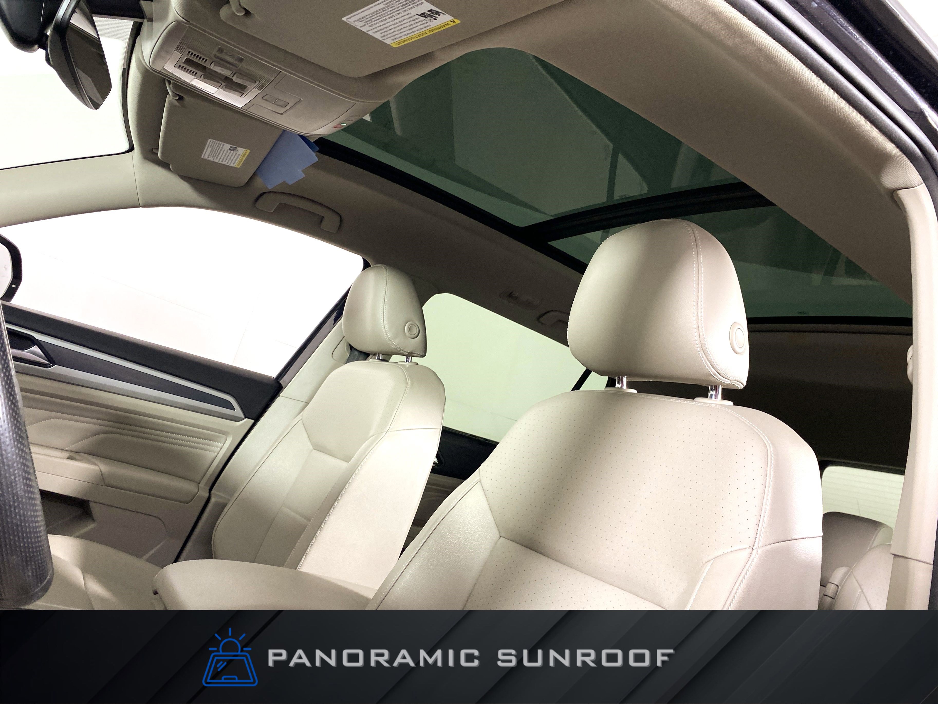 Used 2021 Volkswagen Atlas SE w/ Panoramic Sunroof Package image 2