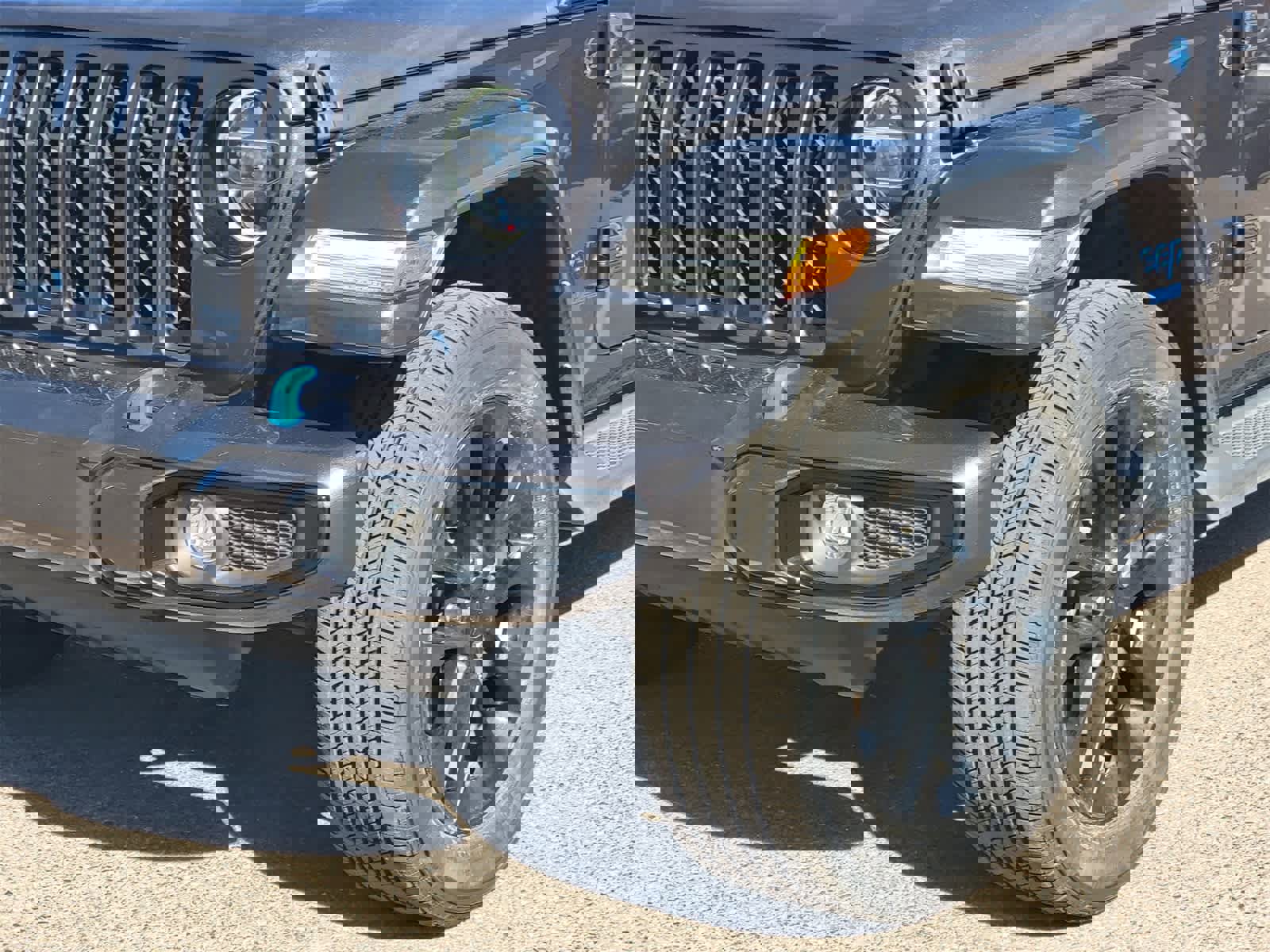 Used 2021 Jeep Wrangler Unlimited Sahara image 8