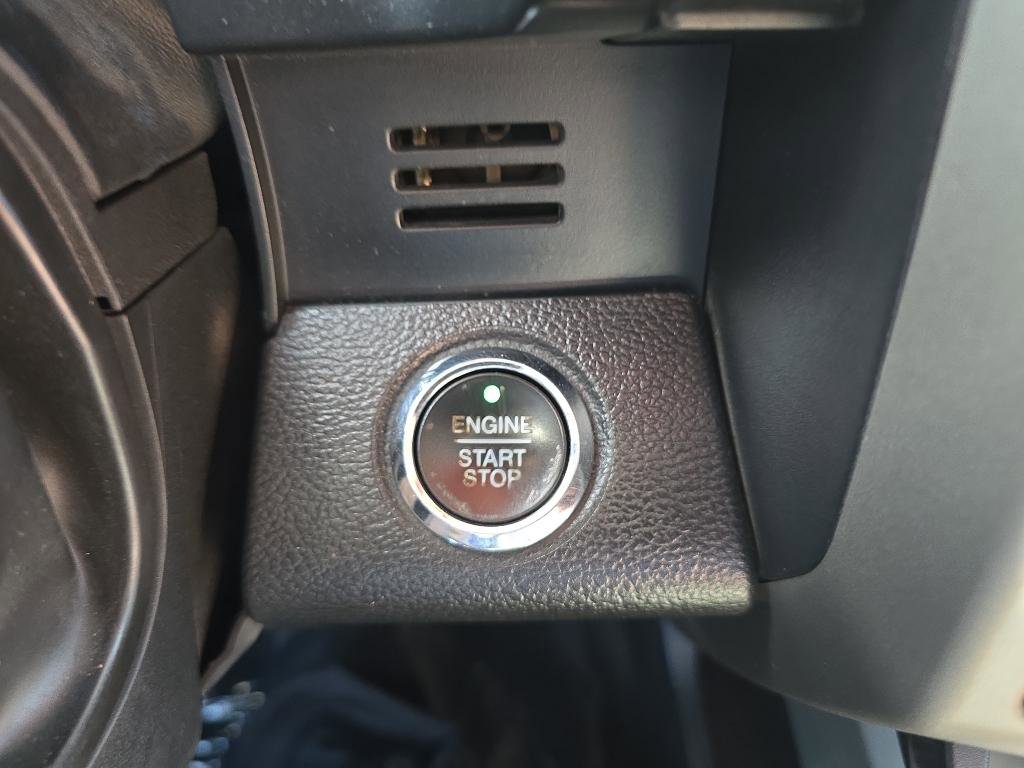Used 2021 Ford F250 Lariat w/ Lariat Ultimate Package AWD/4WD image 30