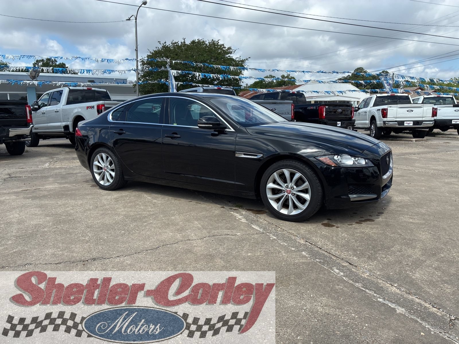 Used 2018 Jaguar XF Premium
