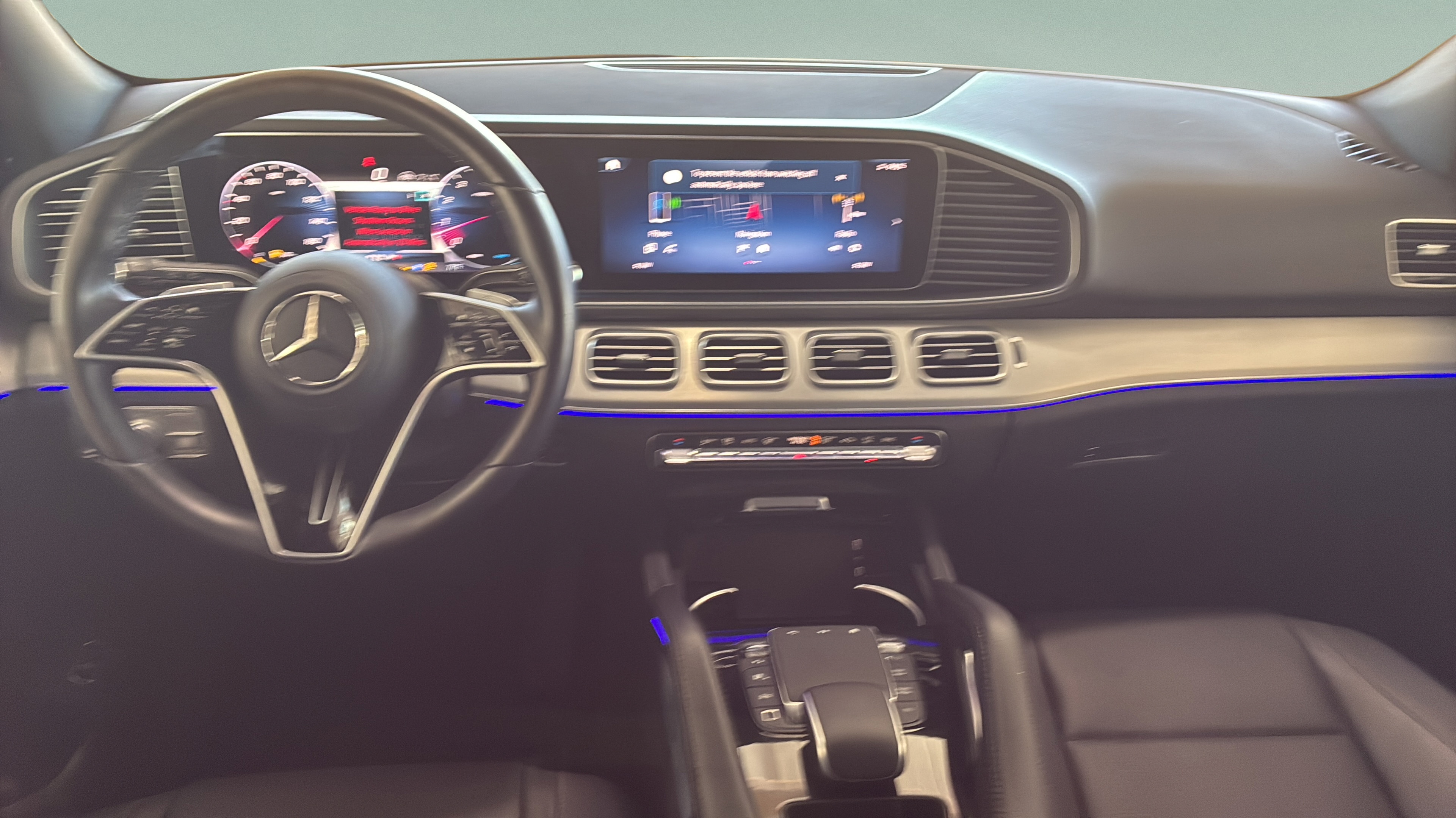 Used 2025 Mercedes-Benz GLE 350 4MATIC image 15