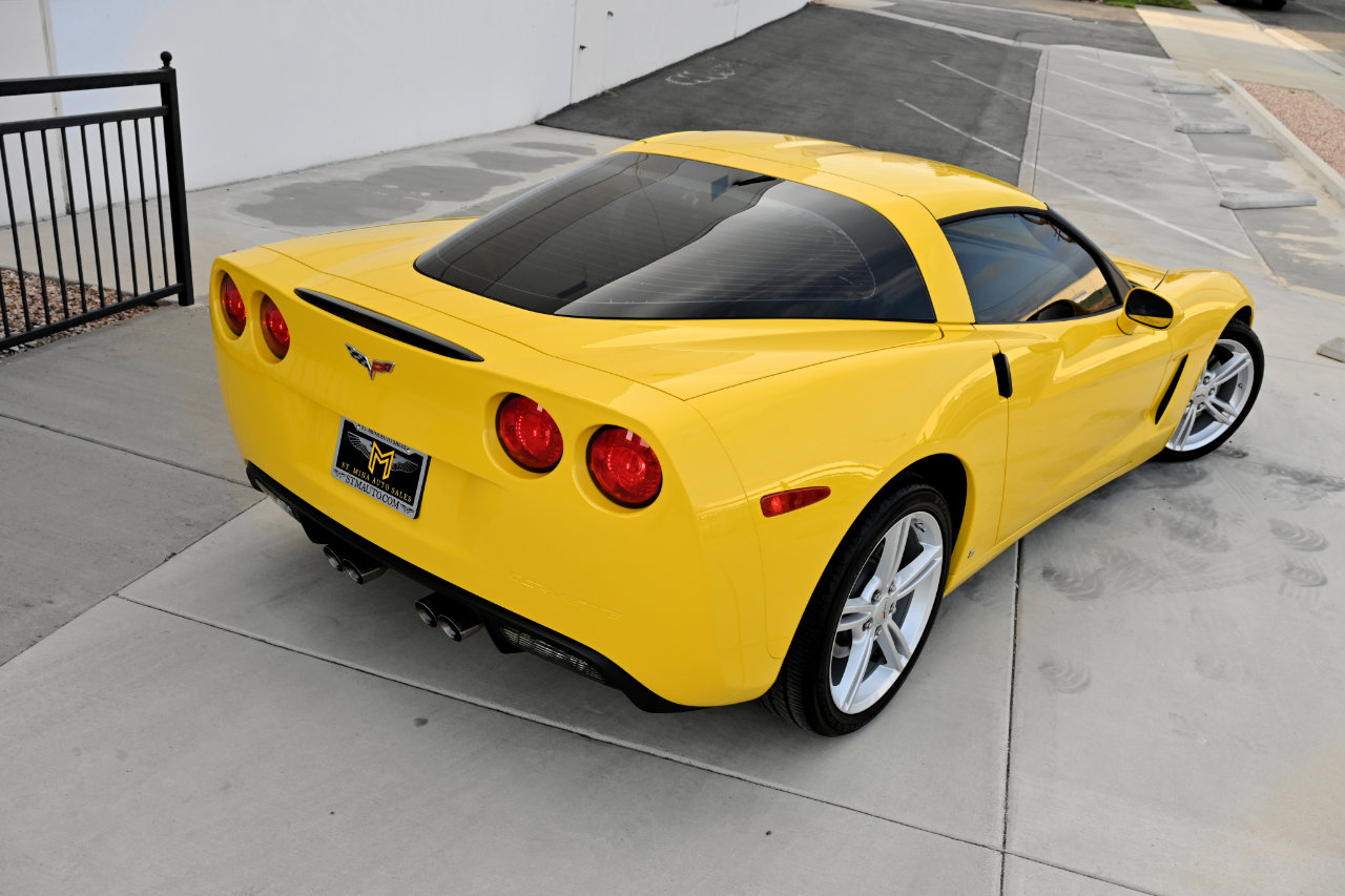 Used 2008 Chevrolet Corvette Coupe image 10