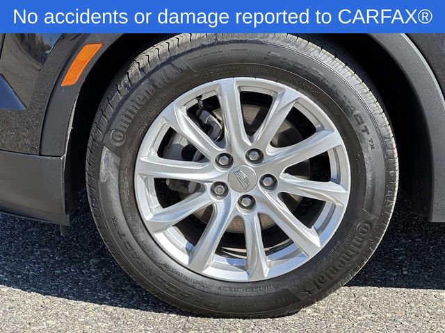 Certified 2023 Cadillac XT4 Luxury w/ Cold Weather Package image 11