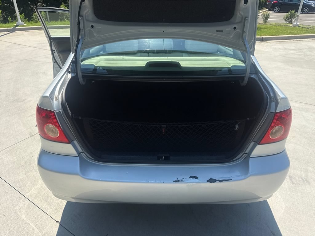 Used 2005 Toyota Corolla FWD image 32